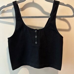 Bozzolo Black Buttoned Crop Top